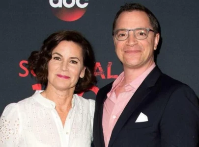the west wing alum joshua malina and melissa merwin file for divorce after 28 years of marriage