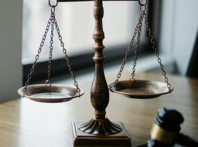 lawyers reject constitutional tweaks lawyers reject constitutional tweaks