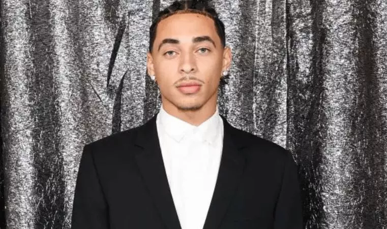beyonce s nephew julez smith makes his debut at nyfw beyonce s nephew julez smith makes his debut at nyfw