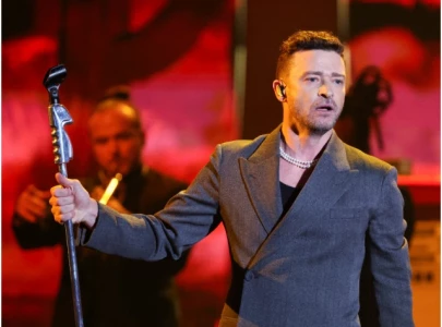 justin timberlake s dwi arrest mugshot becomes unexpected art sensation in sag harbor justin timberlake s dwi arrest mugshot becomes unexpected art sensation in sag harbor