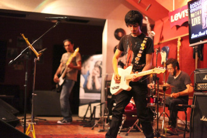 kabul dreams in karachi