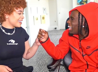 ice spice promotes debut album y2k on kai cenat s stream