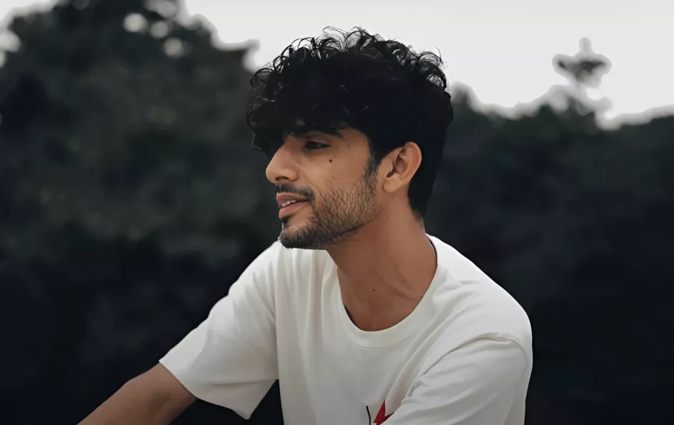 kaifi khalil tops local charts on spotify with over 19 million streams