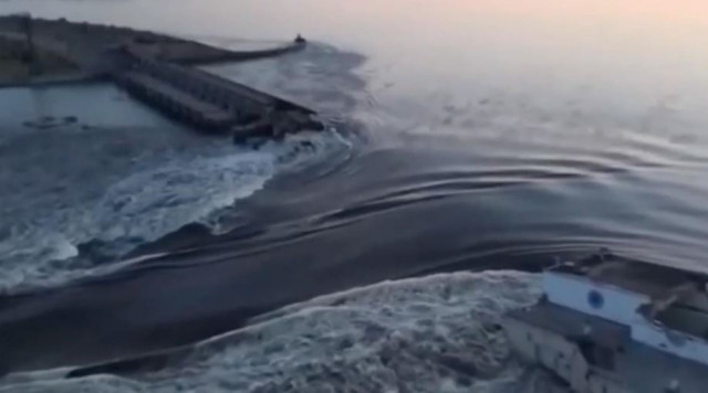 russia ukraine accuse each other of blowing up kakhovka dam russia ukraine accuse each other of blowing up kakhovka dam