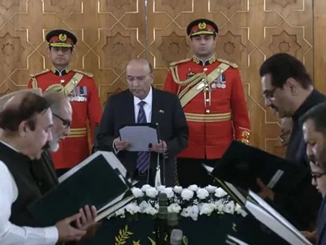 president administered the oath of new federal ministers president administered the oath of new federal ministers