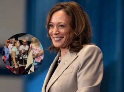 kamala harris supporter caught screaming at child in viral video outside houston rally with beyonc