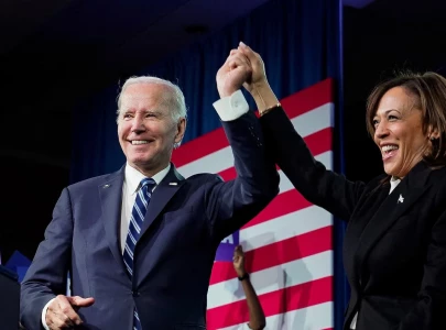 kamala harris distances herself from biden takes aim at trump in high stakes fox news interview kamala harris distances herself from biden takes aim at trump in high stakes fox news interview