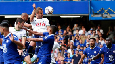 kane salvages point for spurs at chelsea