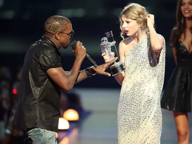 kanye west surprises fans with taylor swift nod during new year s eve celebration in maldives kanye west surprises fans with taylor swift nod during new year s eve celebration in maldives