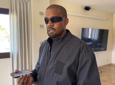 it took kanye west a total of 7 minutes to get banned from twitch