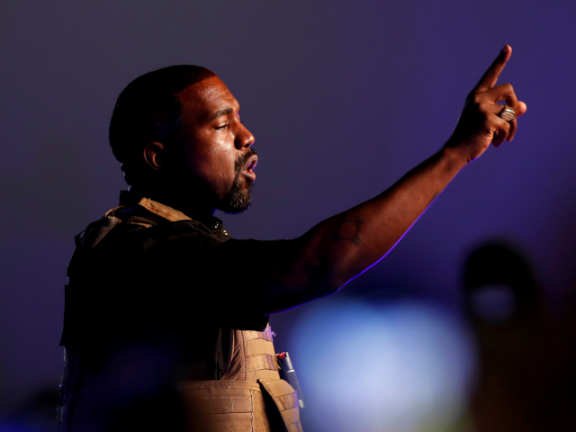 Kanye West dedicates “I Wonder” to Drake at the “Vultures 2” listening party in South Korea