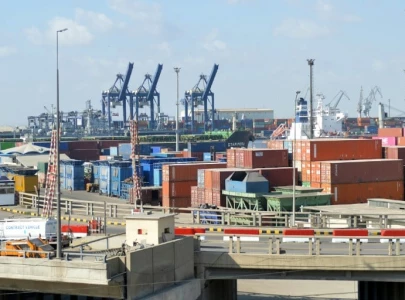 uae offers to acquire karachi port terminals
