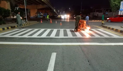 karachi rolls out strict new traffic regime