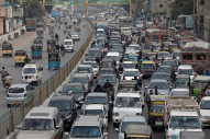 karachi citizens suffer traffic snarls near pti rally point