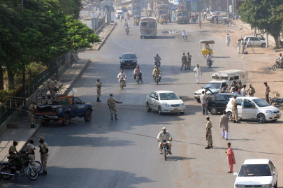 markets businesses stay shut