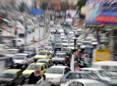 traffic mismanagement continues to choke karachi traffic mismanagement continues to choke karachi