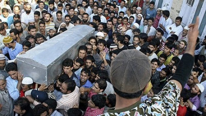 214 kashmiris martyred 1 390 injured by indian troops during one year siege