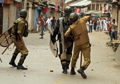 india imposes strict curfew after four kashmiris die