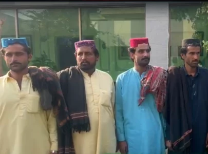 11 gang members surrender in rajanpur s katcha as police target umrani gang