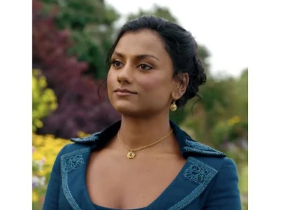 bridgerton fans call out simone ashley s absence from teaser question show s treatment of kate sharma bridgerton fans call out simone ashley s absence from teaser question show s treatment of kate sharma