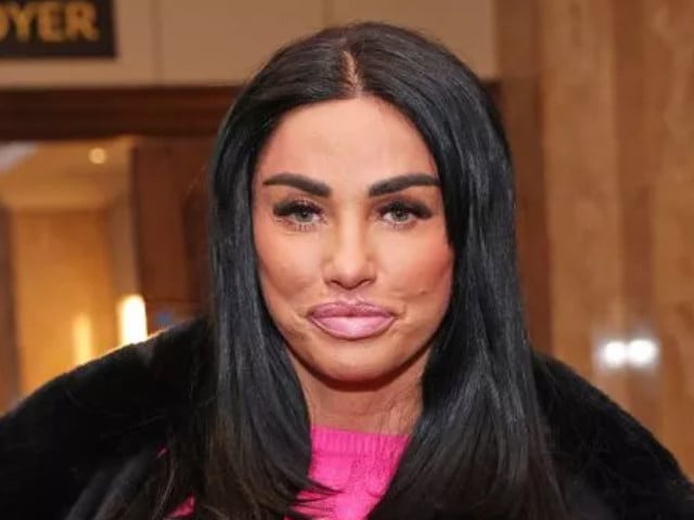 Katie Price unveils sixth facelift, spotted with bloodied stitches after £10,000 surgery in Turkey