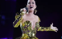 katy perry s butterfly stage stunt almost ended in disaster