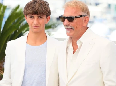 kevin costner defends casting his son hayes in horizon an american saga