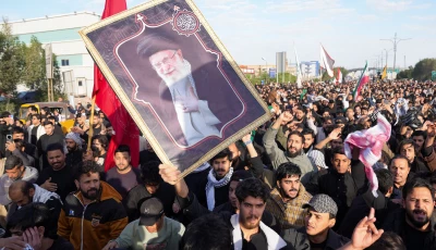 people march after iran s supreme leader ayatollah ali khamenei was killed in israeli and us strikes in basra iraq march 1 2026 photo reuters