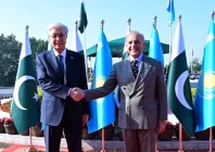 president of kazakhstan kassym jomart tokayev shaking hands with prime minister shehbaz sharif at the prime minister house photo pid