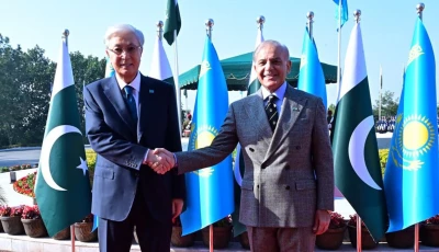president of kazakhstan kassym jomart tokayev shaking hands with prime minister shehbaz sharif at the prime minister house photo pid