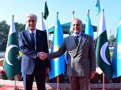 pakistan kazakhstan sign 30 plus mous as shehbaz seeks 1bn trade target