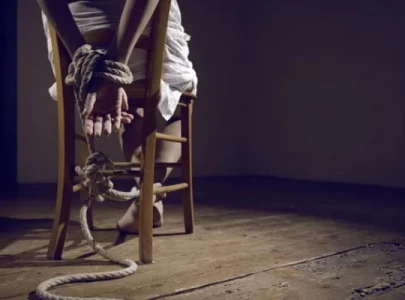 five men kidnap torture workshop owner