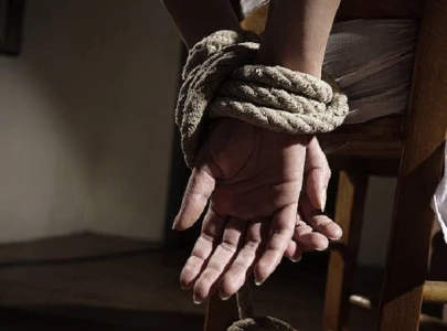 dacoits kidnap torture two hostages in sindh