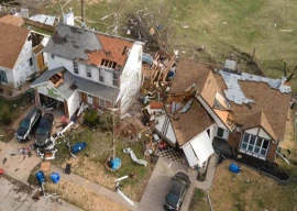 33 dead as tornadoes ravage central us 33 dead as tornadoes ravage central us
