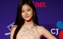 kim sae ron s mother demands public apology from kim soo hyun and gold medalist kim sae ron s mother demands public apology from kim soo hyun and gold medalist