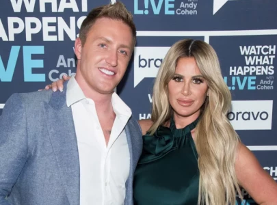 kim zolciak demands psychological evaluation for kroy biermann amid ongoing divorce battle kim zolciak demands psychological evaluation for kroy biermann amid ongoing divorce battle
