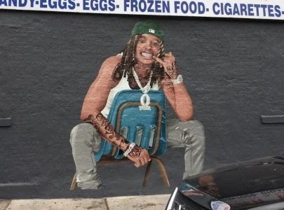 king von mural vandalized following lil durk s arrest king von mural vandalized following lil durk s arrest