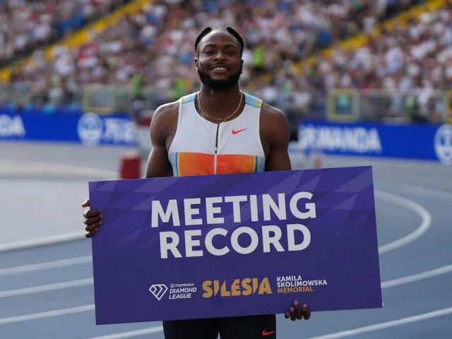 jamaica s kishane thompson celebrates after setting a new meeting record to win the men s 100m final photo reuters