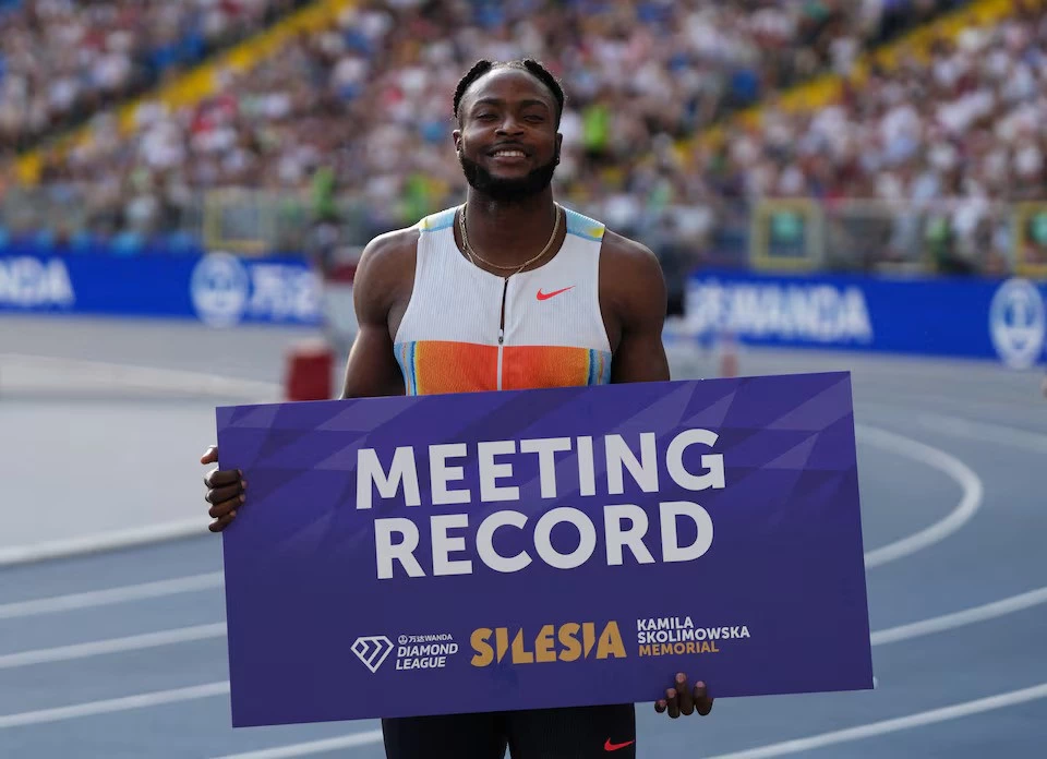 jamaica s kishane thompson celebrates after setting a new meeting record to win the men s 100m final photo reuters