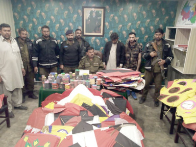 police catch kite ban violators