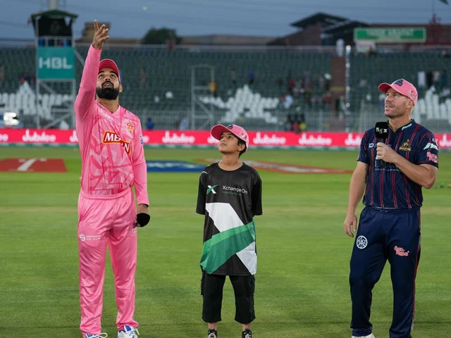 hbl psl x karachi kings bowl first against islamabad united