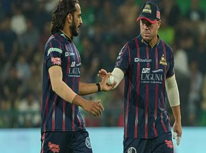 kings beat qalandars by 4 wickets in hbl psl match kings beat qalandars by 4 wickets in hbl psl match