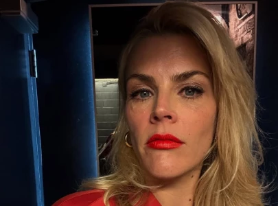 busy philipps says she was devastated to miss filming dawson s creek finale