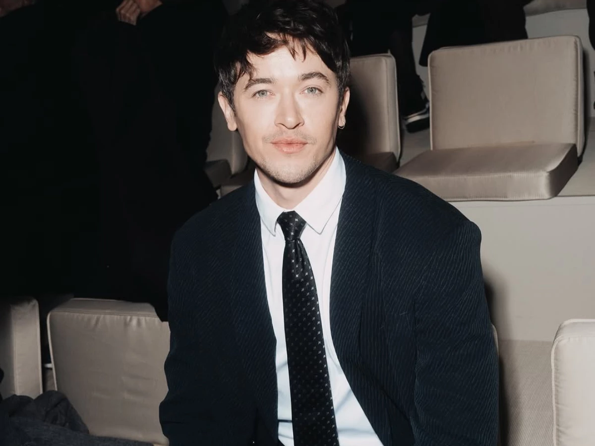 photo instagram tomblyth