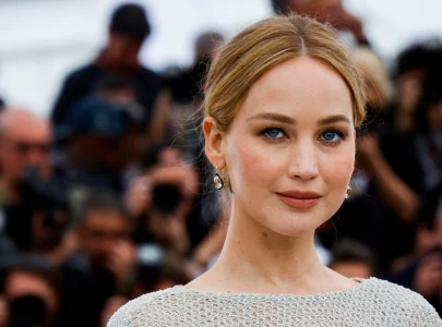 jennifer lawrence reveals awards show moment where she felt proud to be a woman