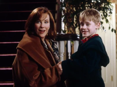 macaulay culkin pens heartfelt tribute for mama catherine o hara