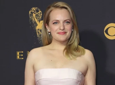 elisabeth moss to lead conviction in new series based on jack jordan novel