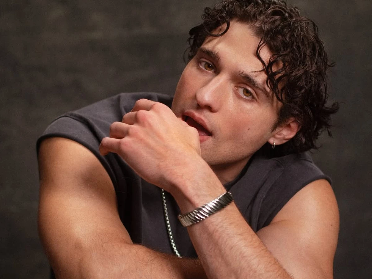 photo instagram cosmopolitan