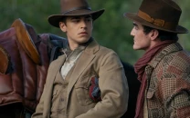 hero fiennes tiffin didn t rewatch sherlock holmes projects before filming young sherlock