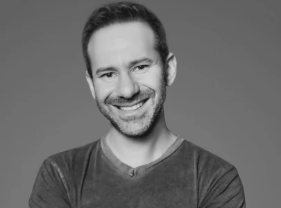 onlyfans owner leonid radvinsky dies at 43 after cancer battle